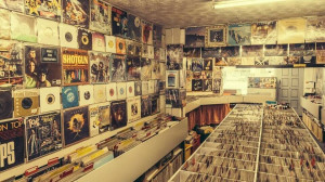 Превью Продажи винила в Англии в 2022 году обгонят CD