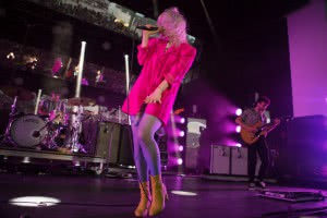 Превью Paramore гастролируют с TELEFUNKEN