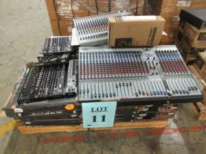 Превью Peavey продается с аукциона