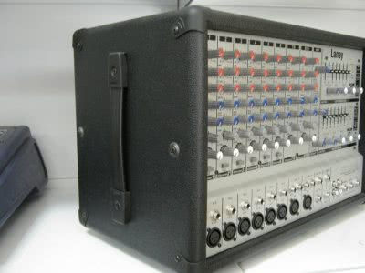 Laney CD1090S микшер усилитель 600 Вт/4 ом +300Вт/4 ом превью 3